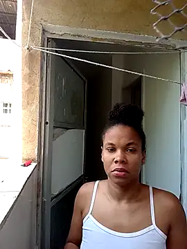 Snapshot of PrettahSantos chatting on October 2025 03:57:02 PM PrettahSantos online show from October 2025 03:57:02 PM