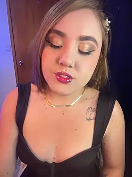 Snapshot of Dakota_Greys chatting on October 2025 01:45:02 PM Dakota Greys online show from October 2025 01:45:02 PM