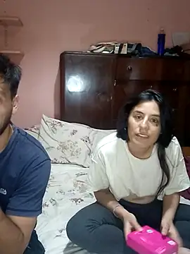 Snapshot of lucixxx14 chatting on October 2025 05:07:01 AM lucixxx14 online show from October 2025 05:07:01 AM