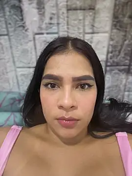 Snapshot of Valery_lux16 chatting on April 2026 05:27:02 AM Valery lux16 online show from April 2026 05:27:02 AM