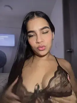 Valery lux16 online show from July 2026 03:19:02 PM