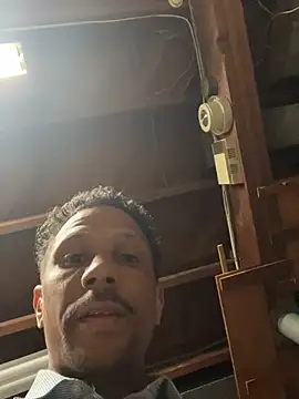 smuckle899 online show from March 2026 02:34:02 AM