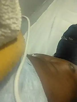 Blackveins32 online show from September 2025 09:27:02 PM