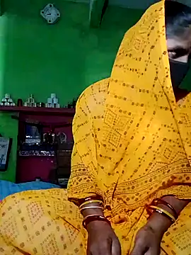 Snapshot of Cuty_seema chatting on September 2025 06:26:02 AM Cuty seema online show from September 2025 06:26:02 AM