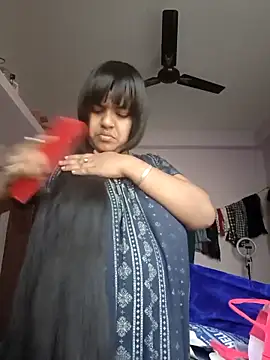 Deborbhavi222 online show from February 2026 08:41:01 AM