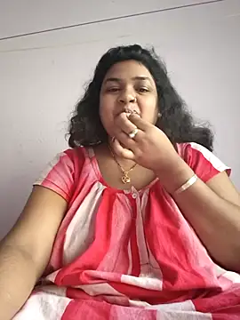 Deborbhavi222 online show from February 2026 07:45:02 AM
