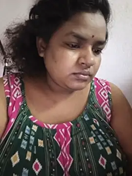 Deborbhavi222 online show from May 2026 07:15:02 AM