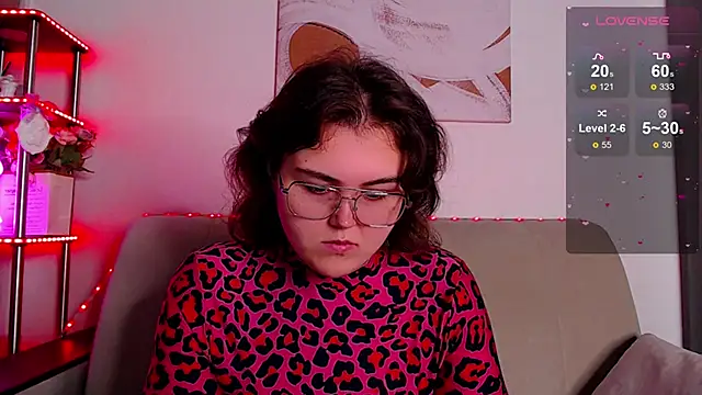  online show from December 2025 04:31:02 AM