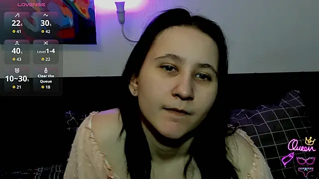 Snapshot of ChristinaFivePlus chatting on February 2026 09:24:02 AM ChristinaFivePlus online show from February 2026 09:24:02 AM