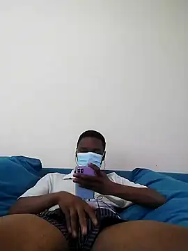 Snapshot of Tcmusic chatting on October 2025 06:06:02 AM Tcmusic online show from October 2025 06:06:02 AM