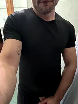 giovan2020 online show from November 2025 10:44:02 PM