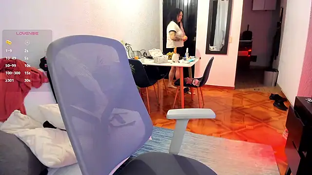 Snapshot of Chubby_Licius chatting on October 2025 12:53:02 AM Chubby Licius online show from October 2025 12:53:02 AM