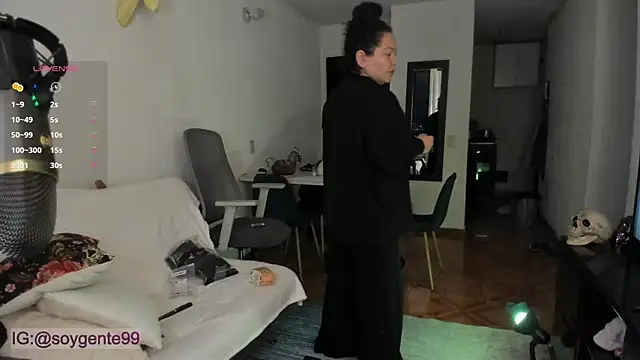 Snapshot of Chubby_Licius chatting on October 2025 11:03:02 PM Chubby Licius online show from October 2025 11:03:02 PM