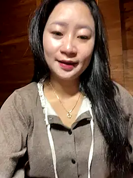 violet-00 online show from December 2025 01:11:01 AM