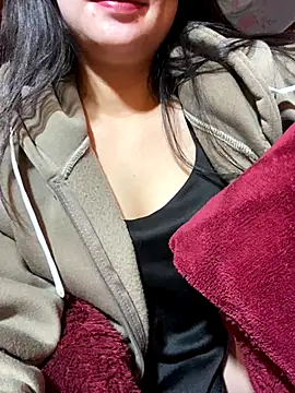 violet-00 online show from January 2026 01:30:01 AM