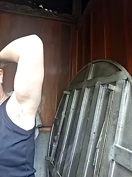 Snapshot of helenzz chatting on October 2025 05:16:02 AM helenzz online show from October 2025 05:16:02 AM