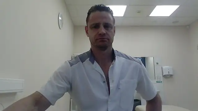 Snapshot of Freeze_Fire chatting on October 2025 05:27:01 AM Freeze Fire online show from October 2025 05:27:01 AM