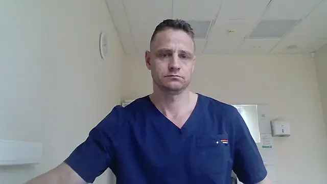 Snapshot of Freeze_Fire chatting on October 2025 09:09:01 AM Freeze Fire online show from October 2025 09:09:01 AM