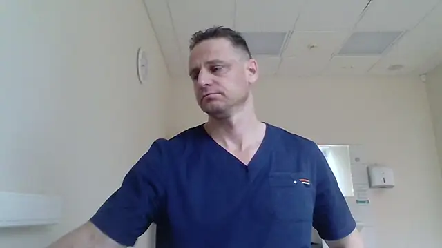 Snapshot of Freeze_Fire chatting on October 2025 05:41:02 AM Freeze Fire online show from October 2025 05:41:02 AM