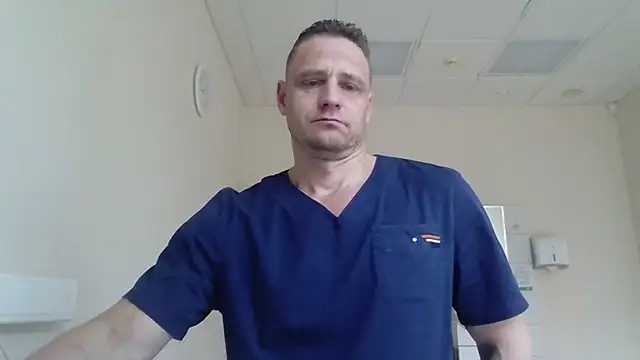 Snapshot of Freeze_Fire chatting on October 2025 05:21:02 AM Freeze Fire online show from October 2025 05:21:02 AM