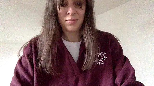 Snapshot of Myronell chatting on October 2025 09:49:01 AM Myronell online show from October 2025 09:49:01 AM