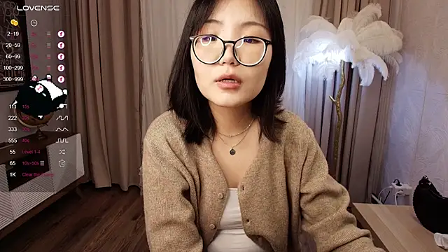 CutiErika online show from September 2025 02:25:01 AM