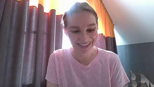 Kyrelina online show from September 2025 07:57:01 AM