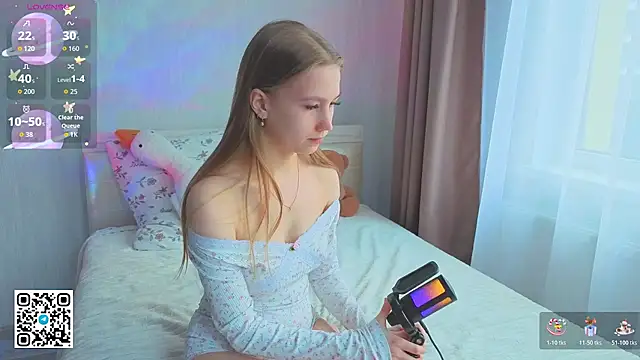 Snapshot of BarelyBliss chatting on November 2025 08:48:02 AM BarelyBliss online show from November 2025 08:48:02 AM
