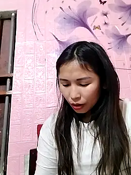 Mai4568 online show from February 2026 07:13:01 AM