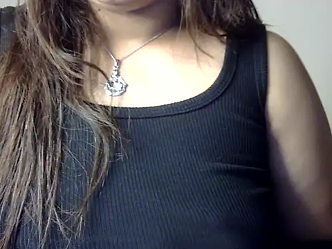 Aaliya02 online show from October 2025 04:08:02 AM