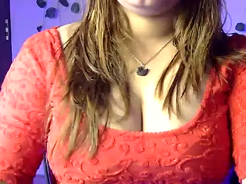 Aaliya02 online show from February 2026 03:31:01 PM