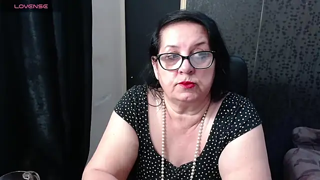 MissSanjanne online show from May 2026 07:42:02 PM