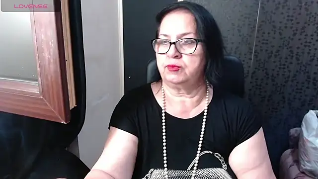 MissSanjanne online show from May 2026 09:05:02 PM