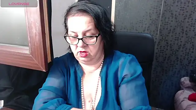 MissSanjanne online show from June 2026 11:32:02 PM