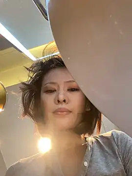 Snapshot of miumiu-66 chatting on June 2026 06:19:01 PM miumiu-66 online show from June 2026 06:19:01 PM