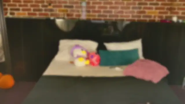 MeganSin  online show from November 2025 05:49:01 AM