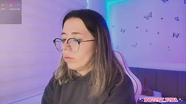 sweettvera online show from March 2026 12:42:02 PM