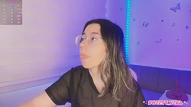 sweettvera online show from March 2026 01:12:02 PM