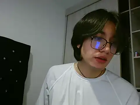 Matti Mendez  online show from June 2026 11:57:02 AM