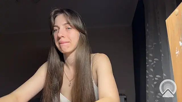 Snapshot of Prettyyy_Angel chatting on November 2025 07:03:02 PM Prettyyy Angel online show from November 2025 07:03:02 PM