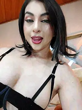 LlianneDiamond1 online show from October 2025 12:17:02 AM