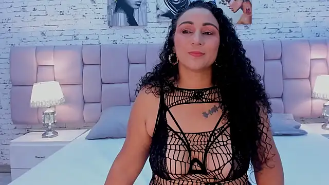 VaniaRose online show from October 2025 01:25:02 PM