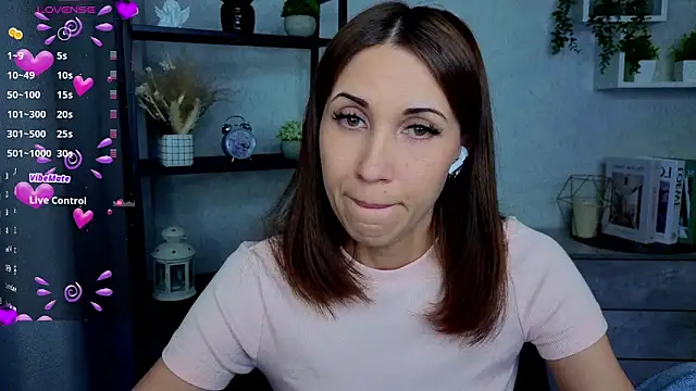 DreamVelour online show from February 2026 06:39:01 PM