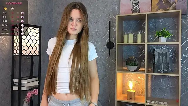 Snapshot of ElenoreReth chatting on October 2025 03:21:01 PM ElenoreReth online show from October 2025 03:21:01 PM