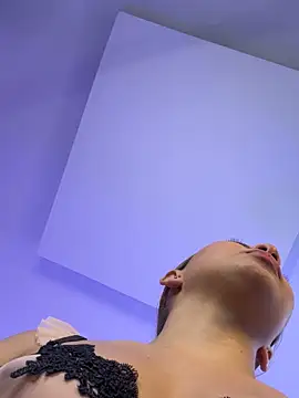 Gaby 002 online show from October 2025 11:38:01 PM