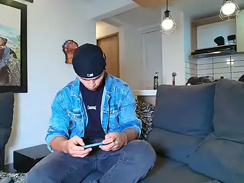 Marko Toro   online show from September 2025 03:55:02 AM