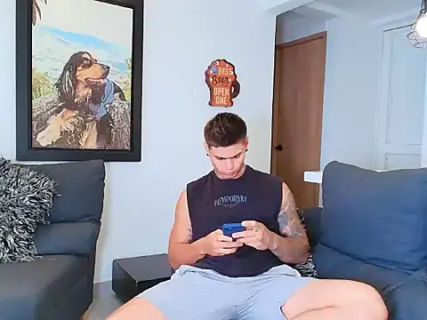 Marko Toro   online show from October 2025 05:13:01 PM