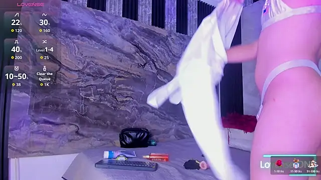 Snapshot of Ellis-Brown chatting on November 2025 04:02:02 AM Ellis-Brown online show from November 2025 04:02:02 AM