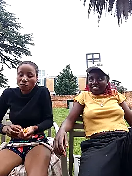 HotPetite 25 online show from November 2025 06:37:01 AM