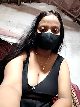 Snapshot of Sexy-Urmi chatting on September 2025 06:50:02 AM Sexy-Urmi online show from September 2025 06:50:02 AM